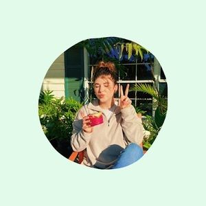 Meet your Posher, Brooke